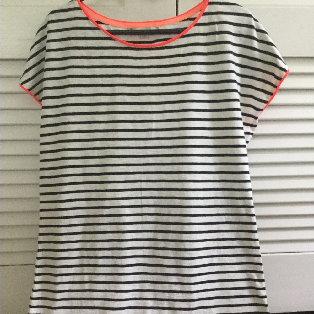 Comfy T shirt dress.Generous fit.Low maintenance.